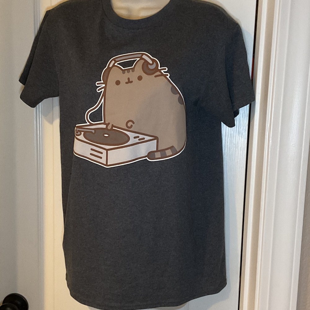 Pusheen Gray Short Sleeve Tee with DJ Cat Design